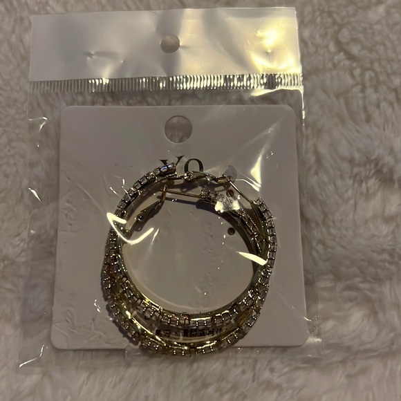 Hoop Earrings Women Silver Plated Jewelry White Sapphire Simulated - Picture 3 of 3